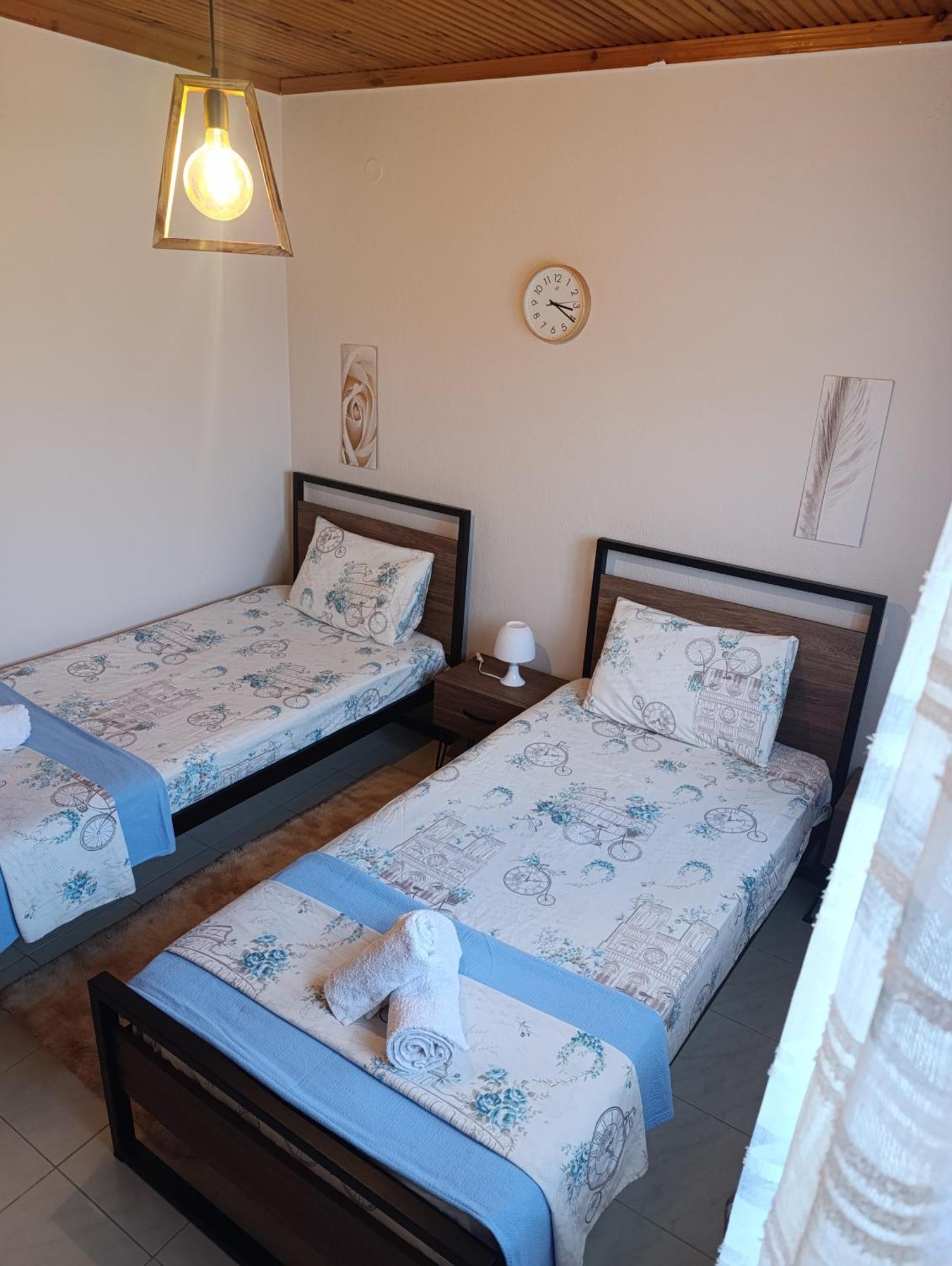 "2Steps From The Beach" Nea Iraklia Exterior foto