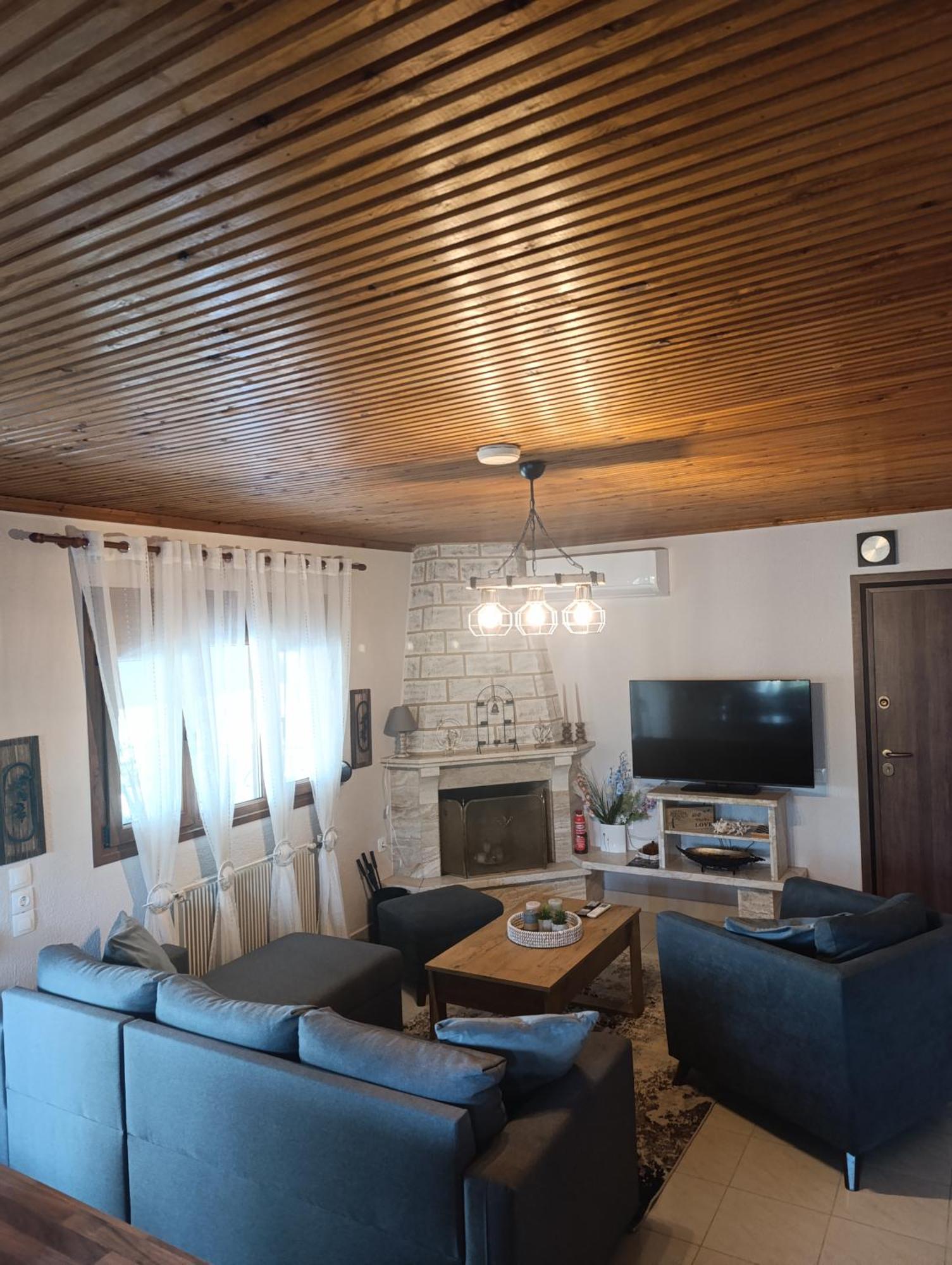 "2Steps From The Beach" Nea Iraklia Exterior foto
